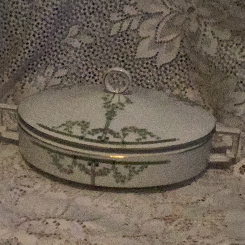 Veg. Serving dish imperial crown , barvaria ,